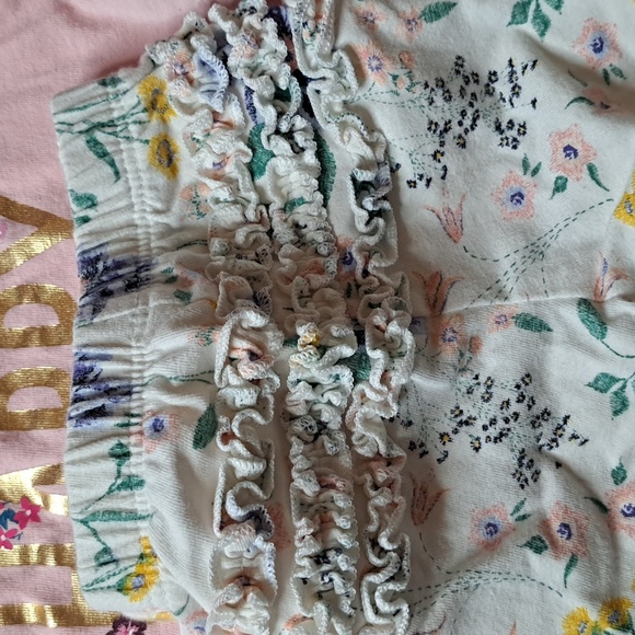 OLD NAVY INFANT 2 PIECE SET 3-6 MONTHS - Picture 2 of 8